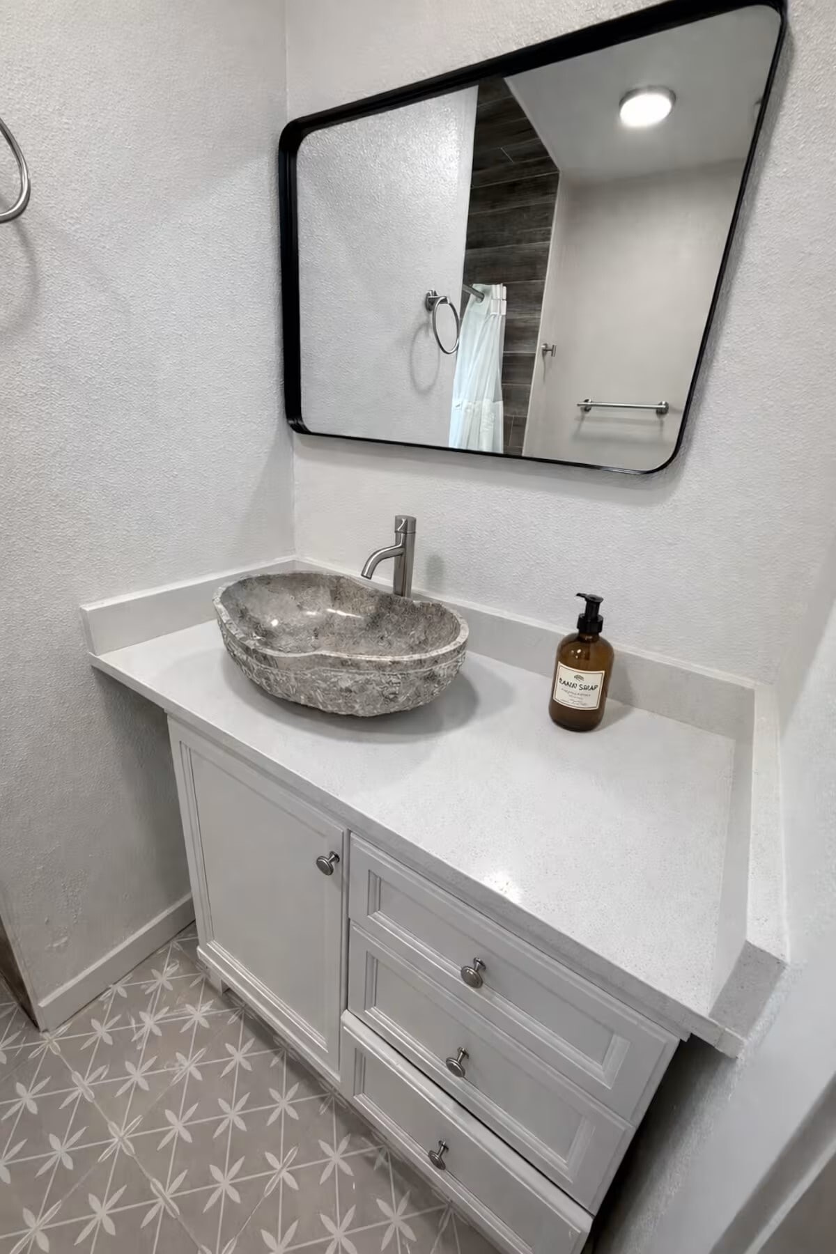 Building Photo - 3711 Nashville Ave