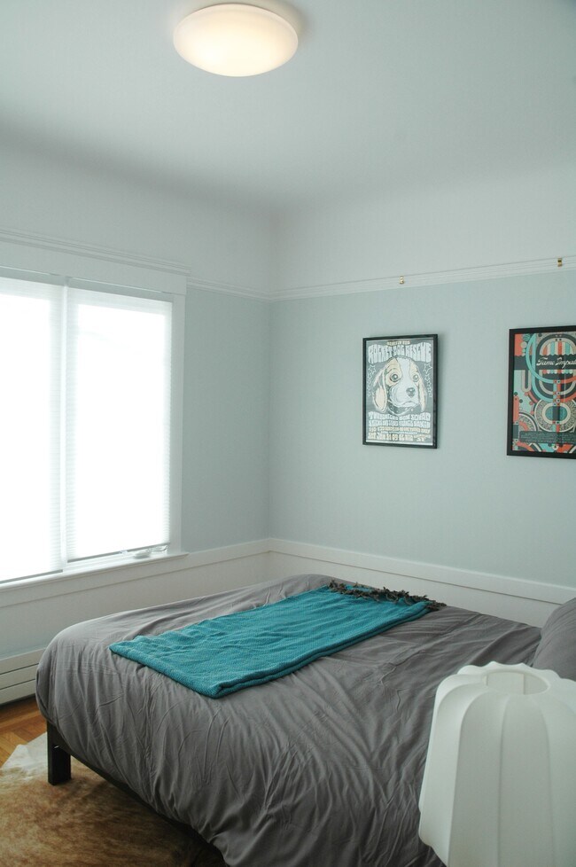 Building Photo - 46 Jersey Street