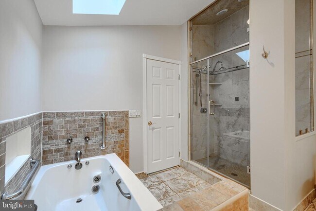 Building Photo - 2101 Tufton Ave