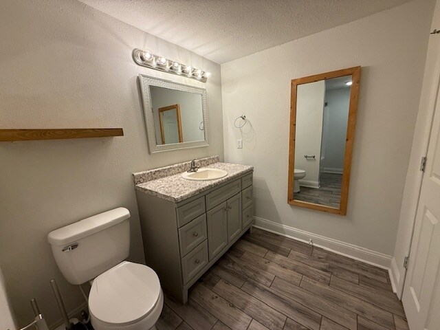 Building Photo - 318 S K St