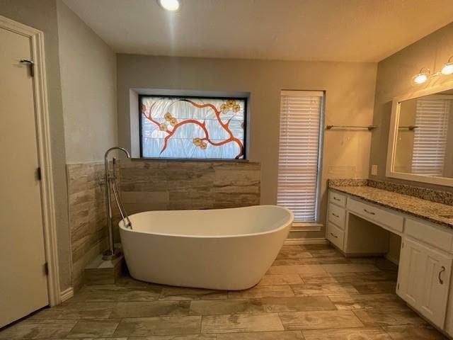 Building Photo - 3208 Flintridge Dr