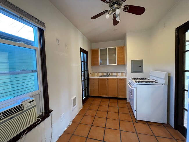 Building Photo - Park Blvd