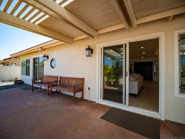 Building Photo - 11748 Via Chona