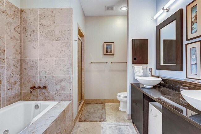 Building Photo - 1803 Mohle Dr