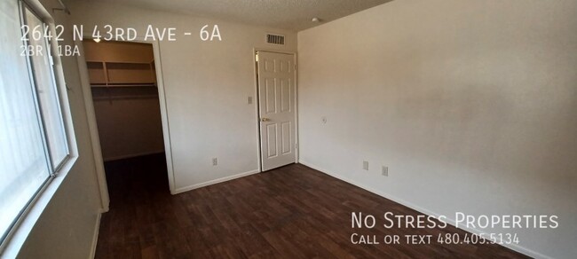 Building Photo - 2 Bed Condo at 43rd Ave and Thomas!