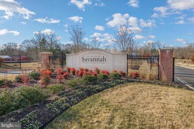Building Photo - 6308 Savannah Dr
