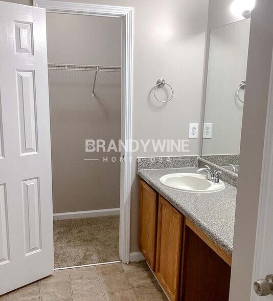 Building Photo - 3521 Waldrop Ridge Ct