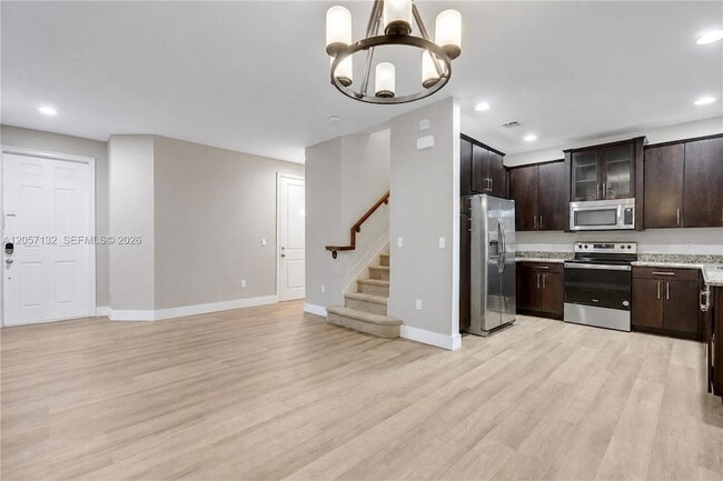 Building Photo - 13005 Riverwalk Cir N