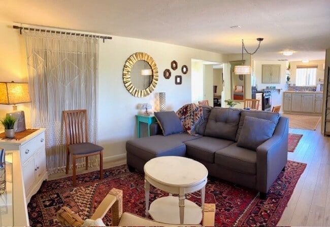 Building Photo - 1/2 Off First Month Rent Till December 31s...