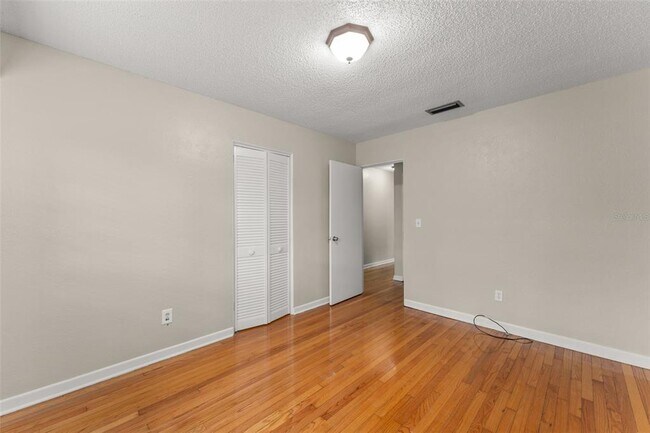 Building Photo - 2110 Gerda Terrace