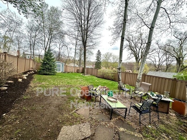 Building Photo - 5120 Franklin St