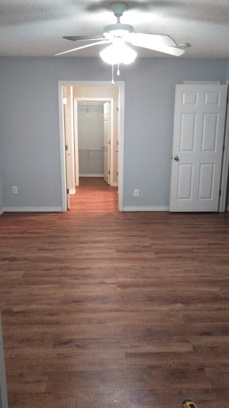 Building Photo - 8046 Brookside Ln