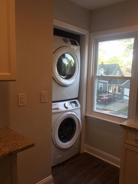 Washer and Dryer in Unit - 14 Hickory St