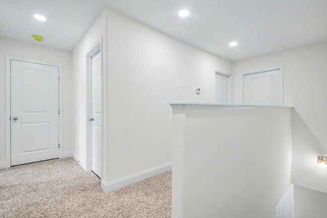 Building Photo - 7304 Bonnie Marie Wy