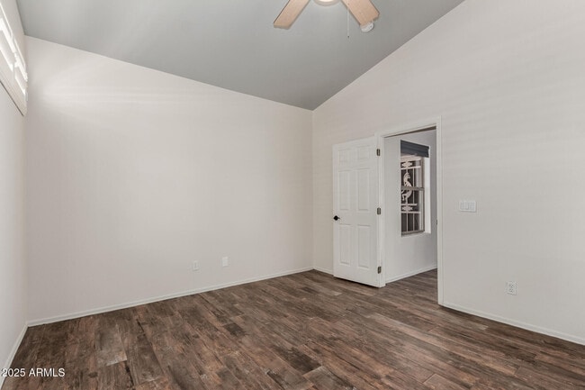 Building Photo - 9523 E Placer Dr