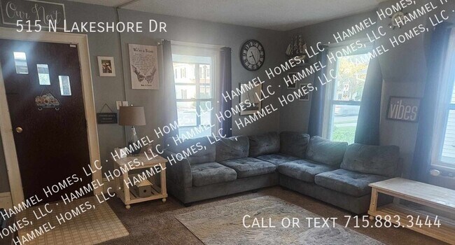 Primary Photo - 515 N Lakeshore Dr