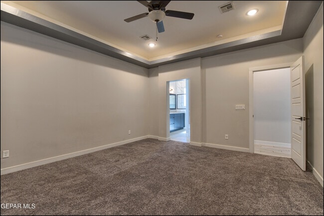 Building Photo - 12333 Desert Wolf Ave