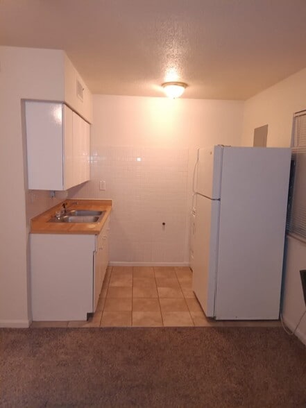 Building Photo - 5808 Stieren Dr