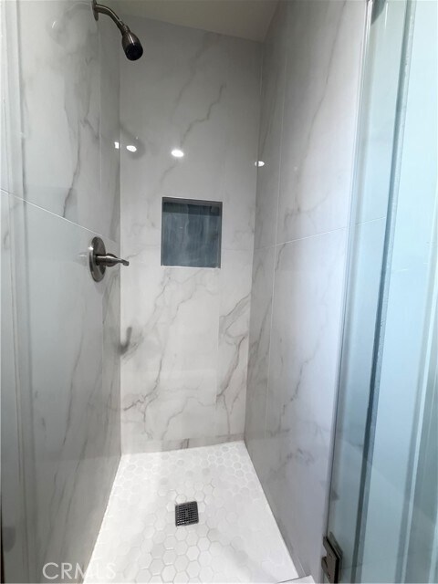 Building Photo - 14515 La Mesa Dr