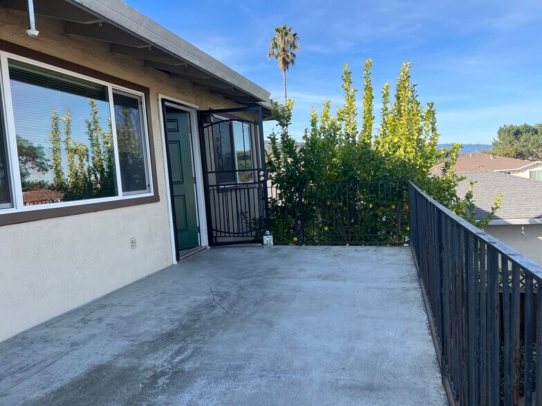 Primary Photo - 5770 Preston Dr
