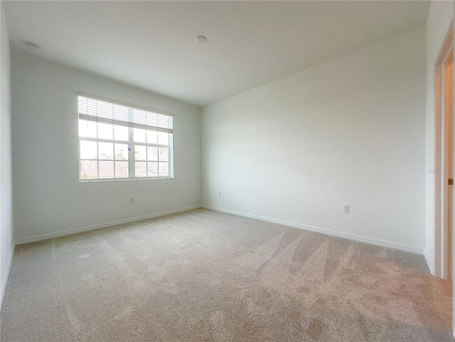 Building Photo - 14632 Sycamore Ct