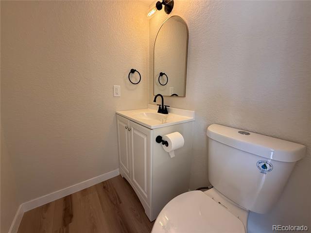 Building Photo - 243 Vance St