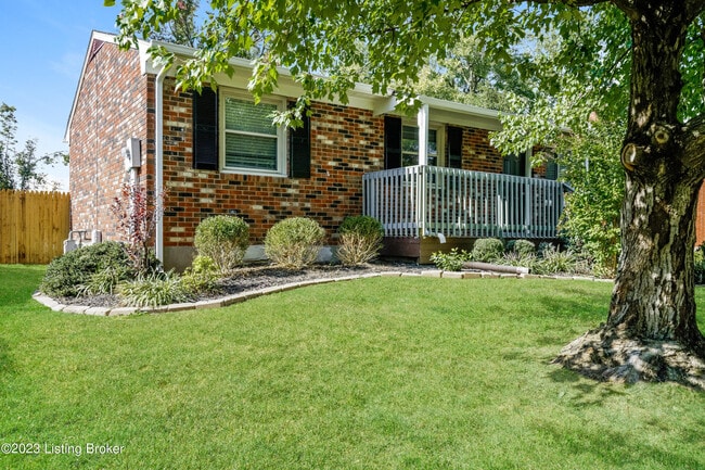 Building Photo - 11004 Albion Dr