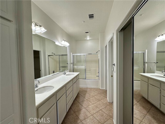 Building Photo - 2 Bolinas