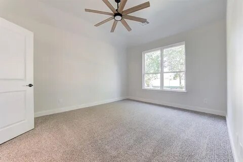 Building Photo - 3007 Pescara Dr