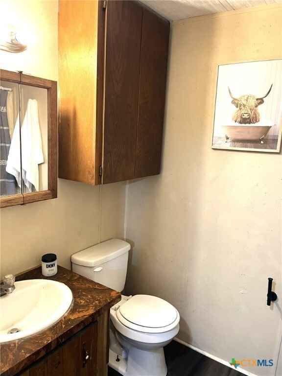 Building Photo - 5576 Helm Ln