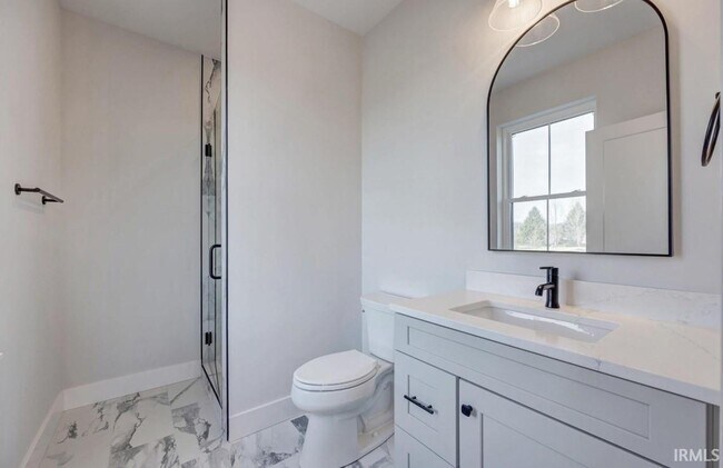 Building Photo - 3430 S Forrester St