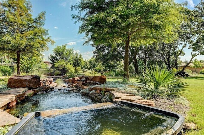 Building Photo - 106 Bella Toscana Ave