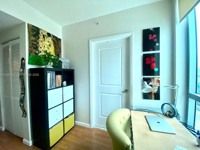 Building Photo - 333 NE 24th St