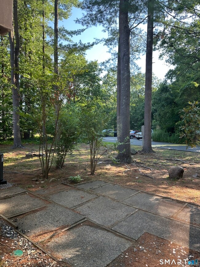 Building Photo - 7 Staunton Ct