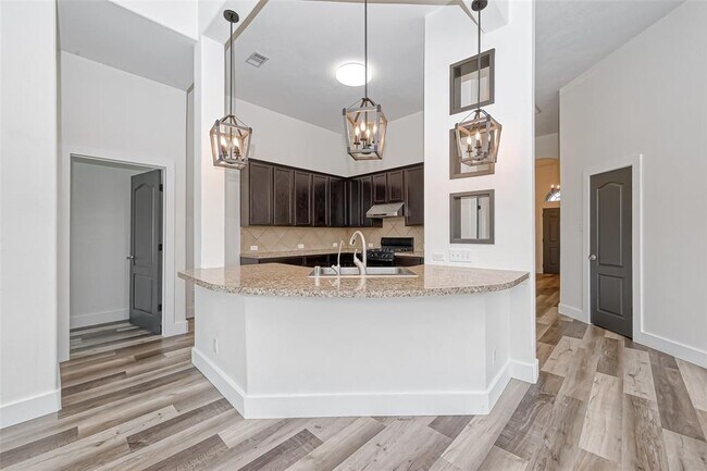 Building Photo - 3618 Hera Dr