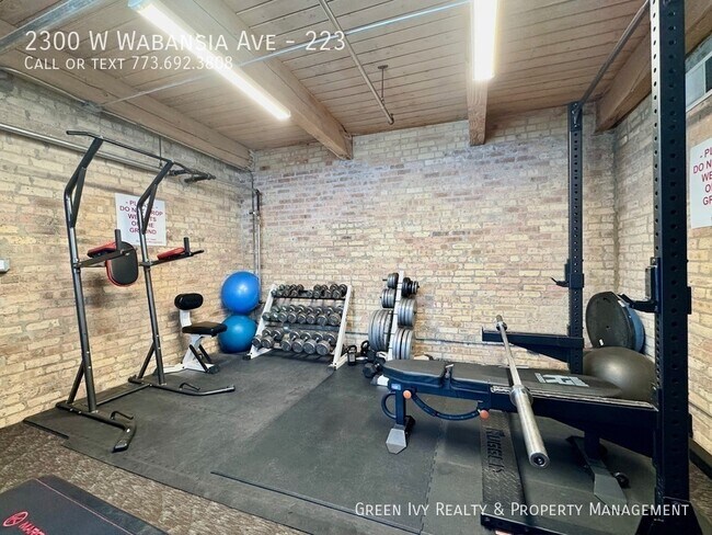 Building Photo - 2300 W Wabansia Ave
