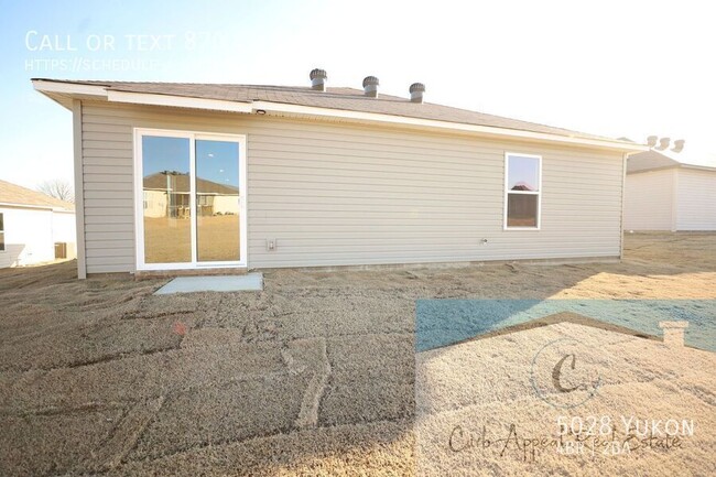 Building Photo - Move in special $900!!  New construction i...