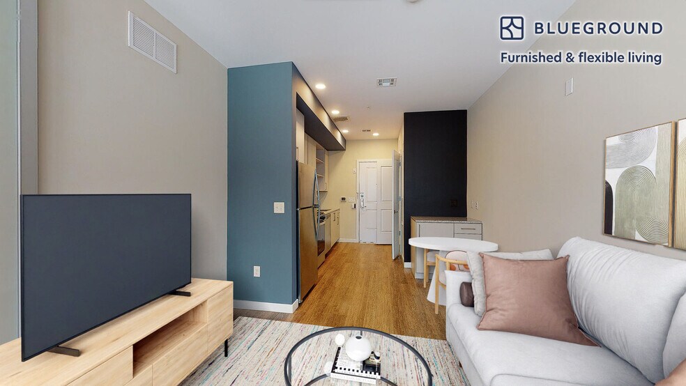 Building Photo - 79 Alexander St