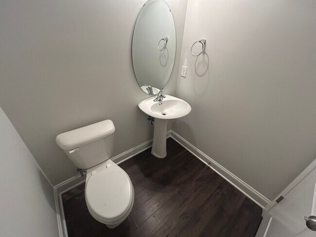 Building Photo - 3 Bed | 2.5 Bath House in Holly Springs