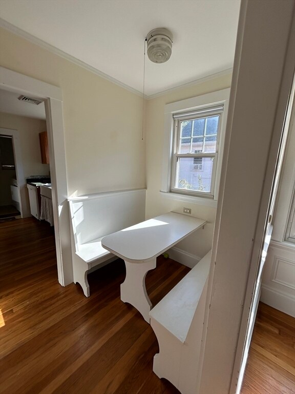 Building Photo - 88 Poplar St