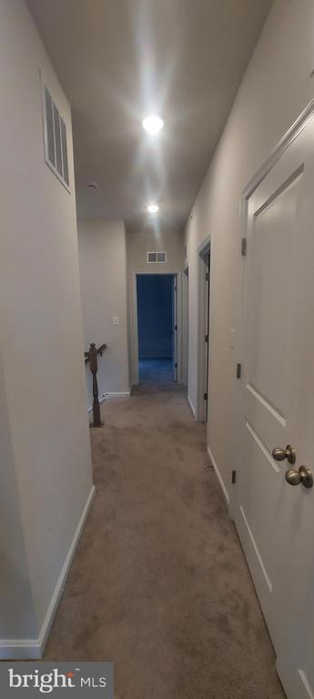 Building Photo - 2563 Hopton Ln