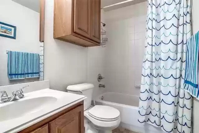 Building Photo - 4401 Cannock Dr