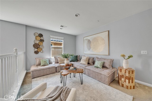 Building Photo - 7265 Enclave Dr