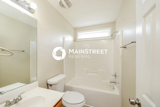 Building Photo - 3 Bedroom Pet-Friendly Home in Winston-Salem, NC with Main Street Renewal