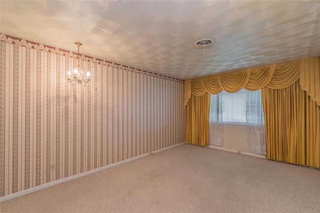 Building Photo - 4341 Kolloch Dr