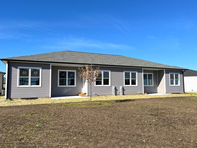 Building Photo - 956 Partridge Cir
