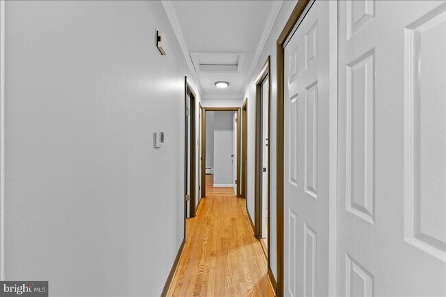 Building Photo - 3035 Hazelton St