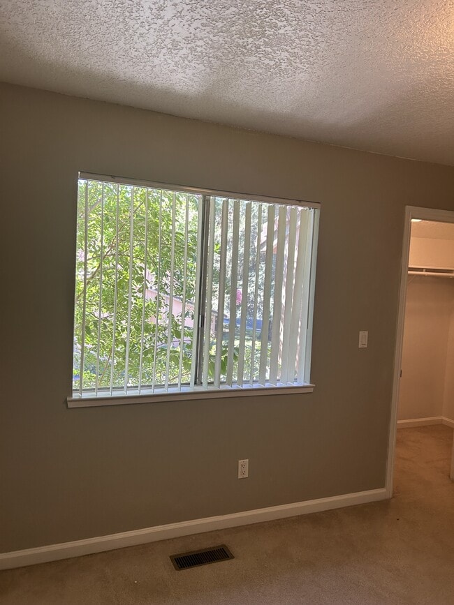 Building Photo - 4063 Elmo Loop