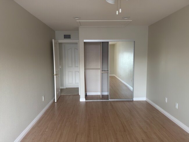 Building Photo - 17571 Cabela Dr