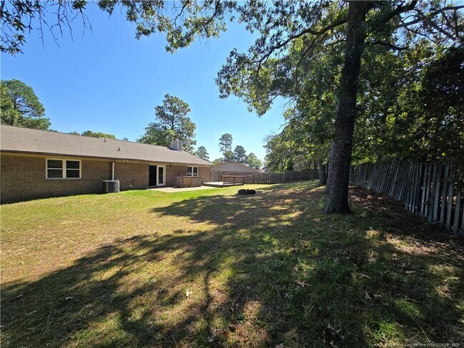 Building Photo - 6911 Wickersham Rd